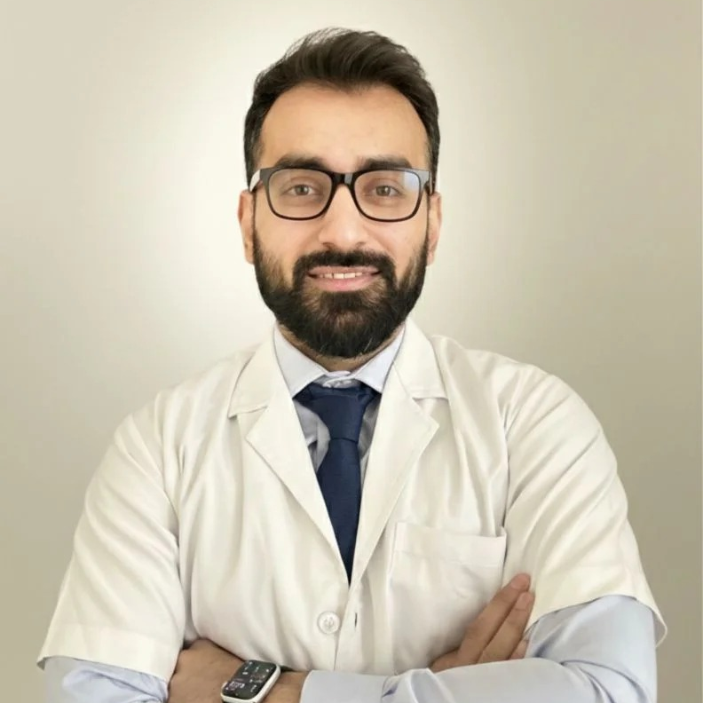 Slip Disc Treatment in Aundh, Pune – Dr. Sagar Gurnani