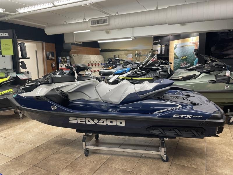 SEADOO GTX 300 LIMITED WITH SOUND SYSTEM